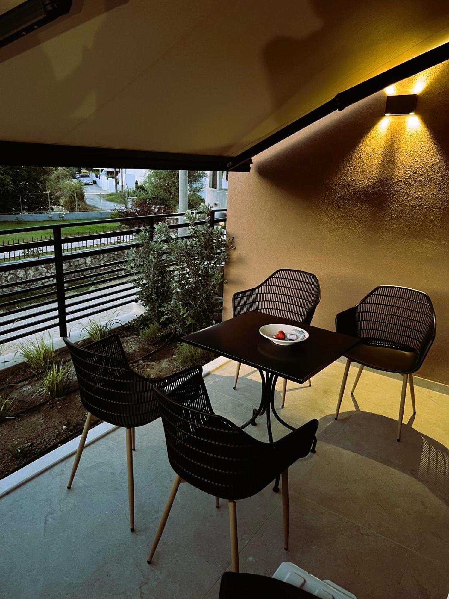 Athilia Aparthotel Nikiana Buitenkant foto