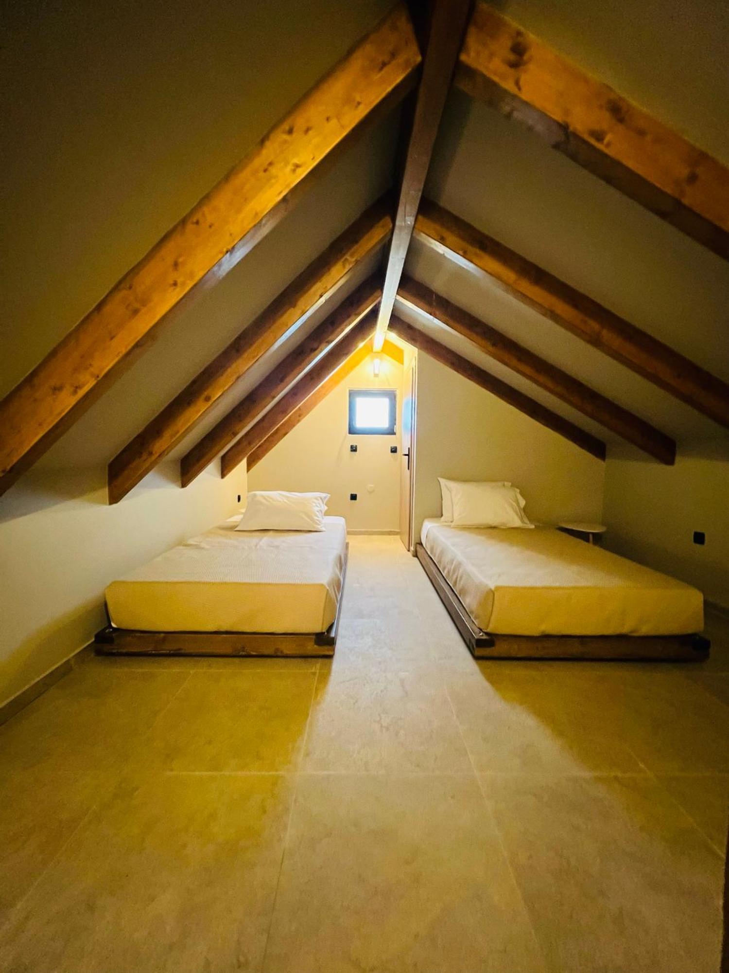 Athilia Aparthotel Nikiana Buitenkant foto